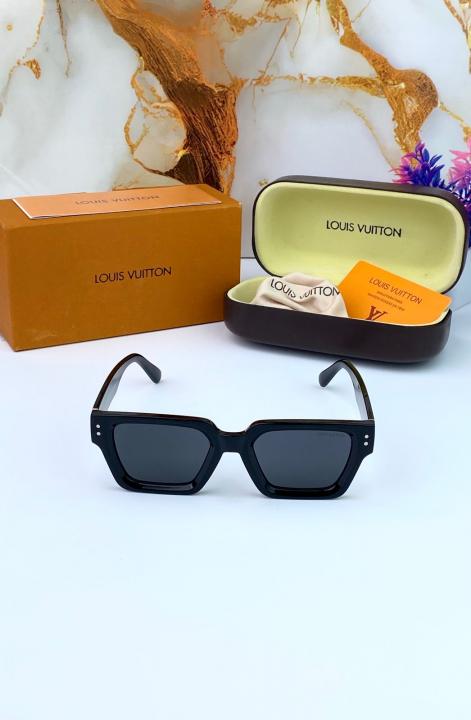 LOUIS VUITTON SUNGLASS D-38