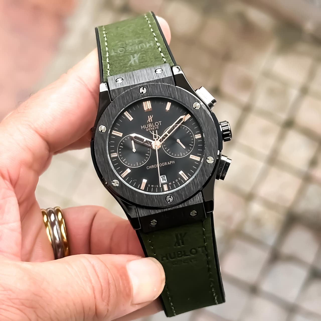 MODEL:- *HUBLOT MEN'S WATCH*