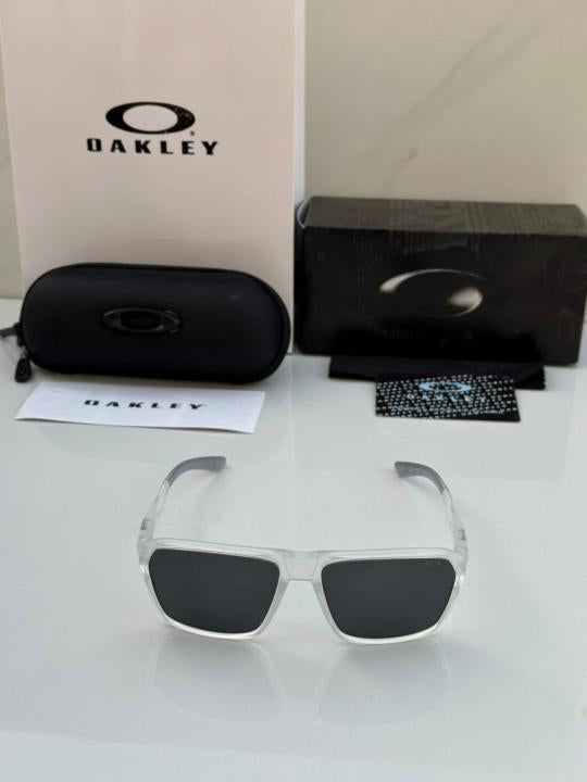 OAKLEY SUNGLASS D-134