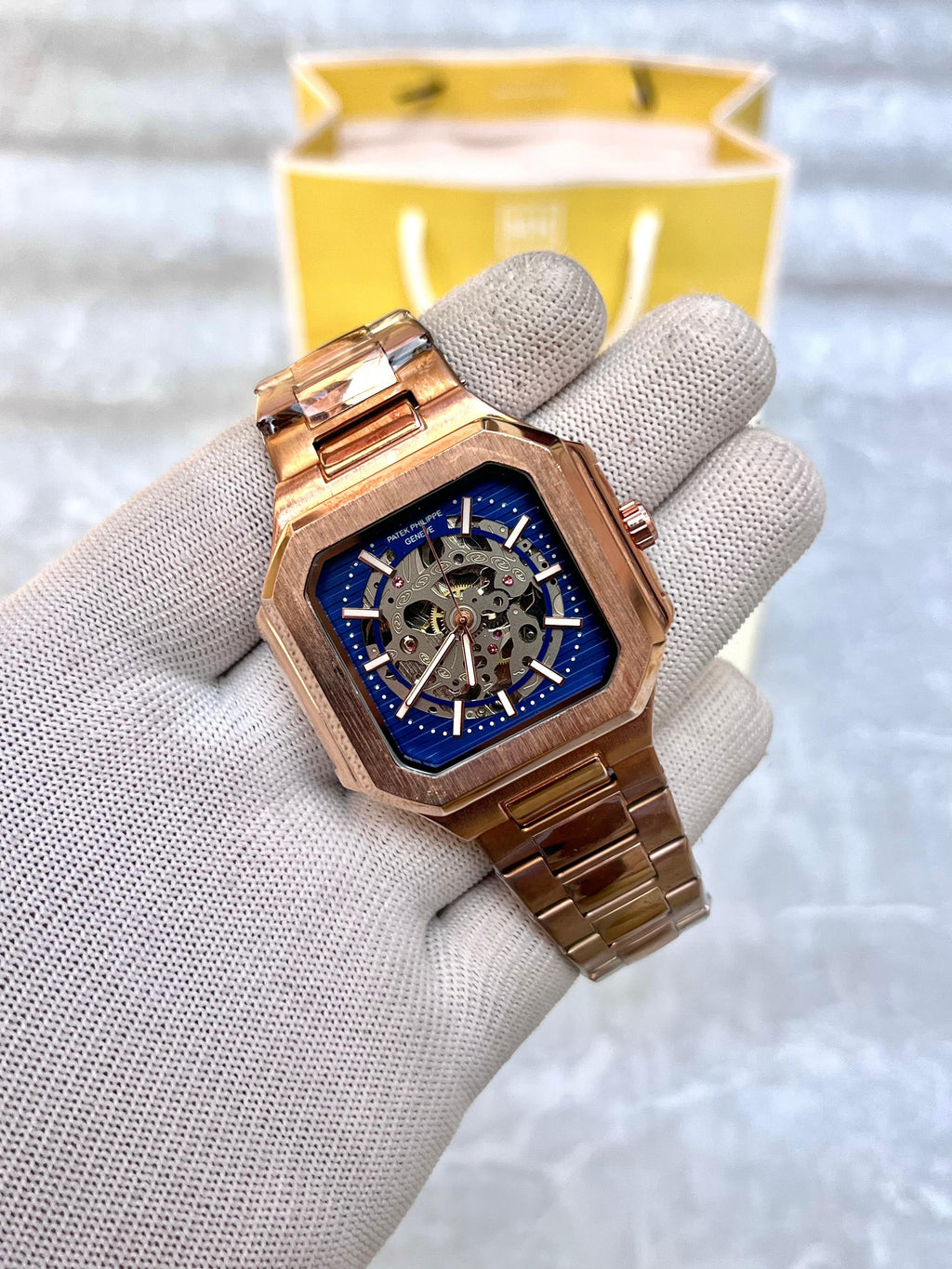 *Product name :* *Patek Philppe Nautilus Automatic*