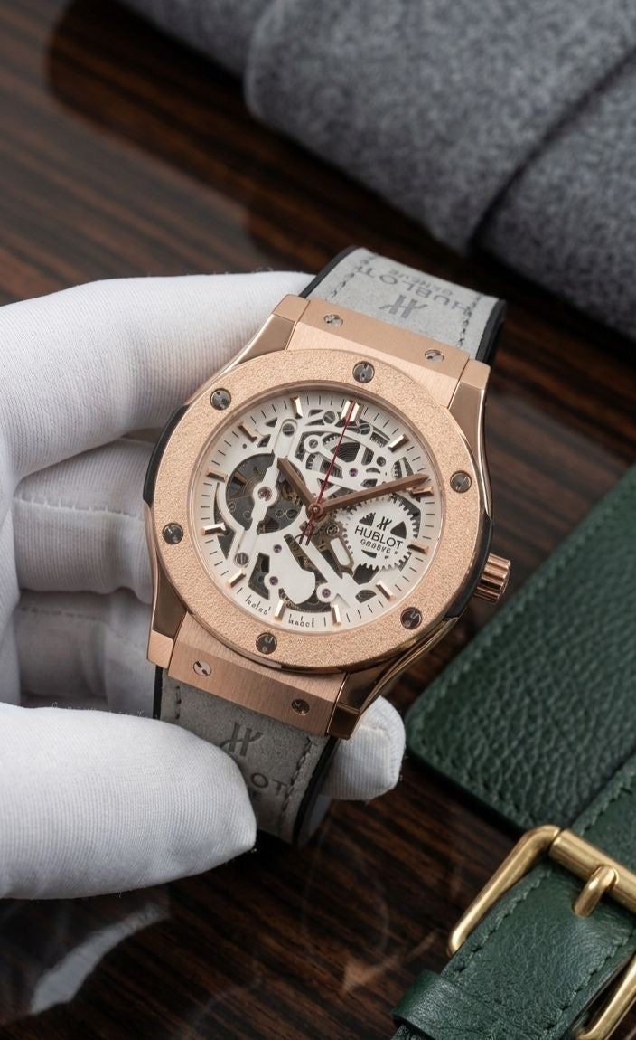 *HUBLOT AUTOMATIC WATCH🔥*🖤