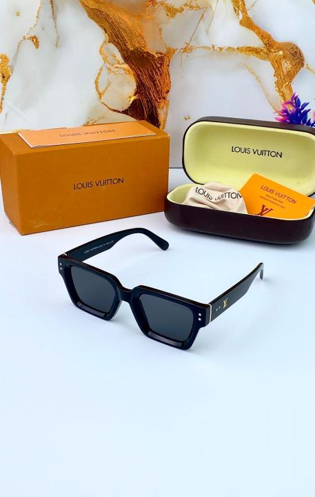 LOUIS VUITTON SUNGLASS D-38