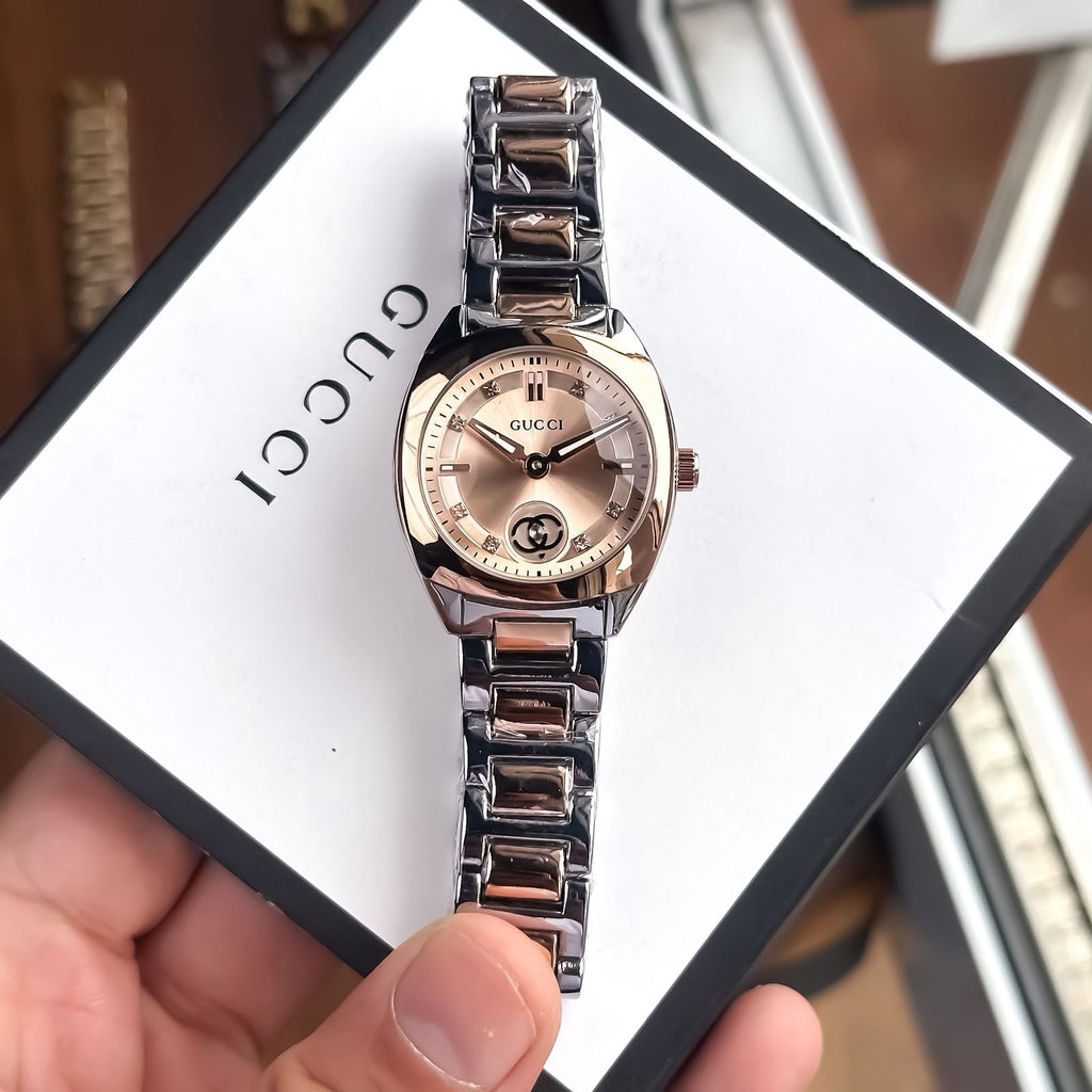 *Product Name : Gucci Chronograph Watch For Her*