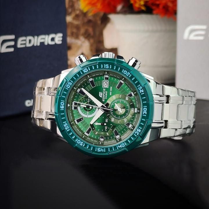 EDIFICE CASIO EFR-539DE-3AVUDF WATCH A STRIKING GREEN DIAL AND STAINLESS STEEL BAND