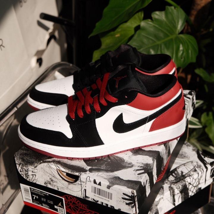 Nik.e Air Jordan 1 Low Black Toe Leather Semi UA
