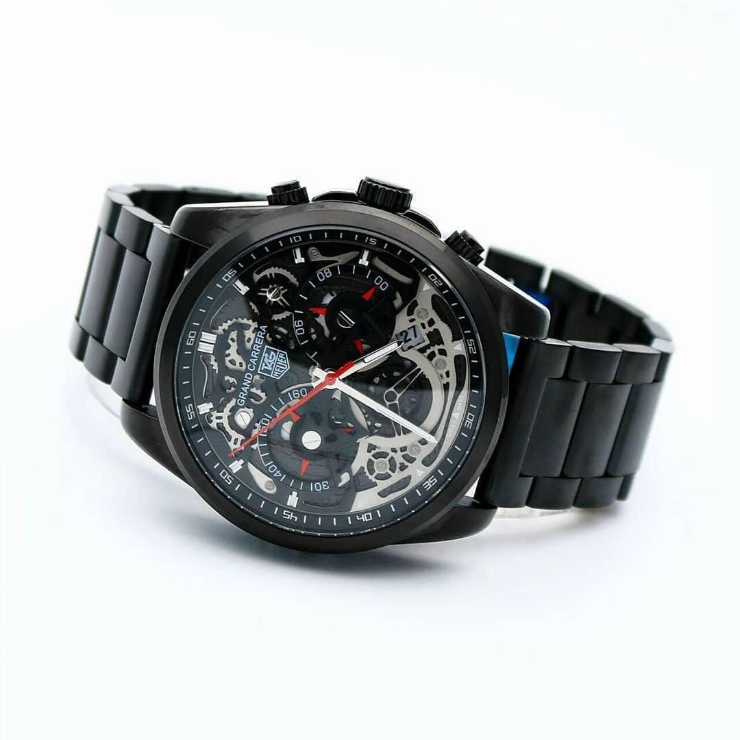 TAG HEUER CR7 PREMIUM WATCH A MEN’S CHRONOGRAPH WATCH A BLACK DIAL AND BRACELET