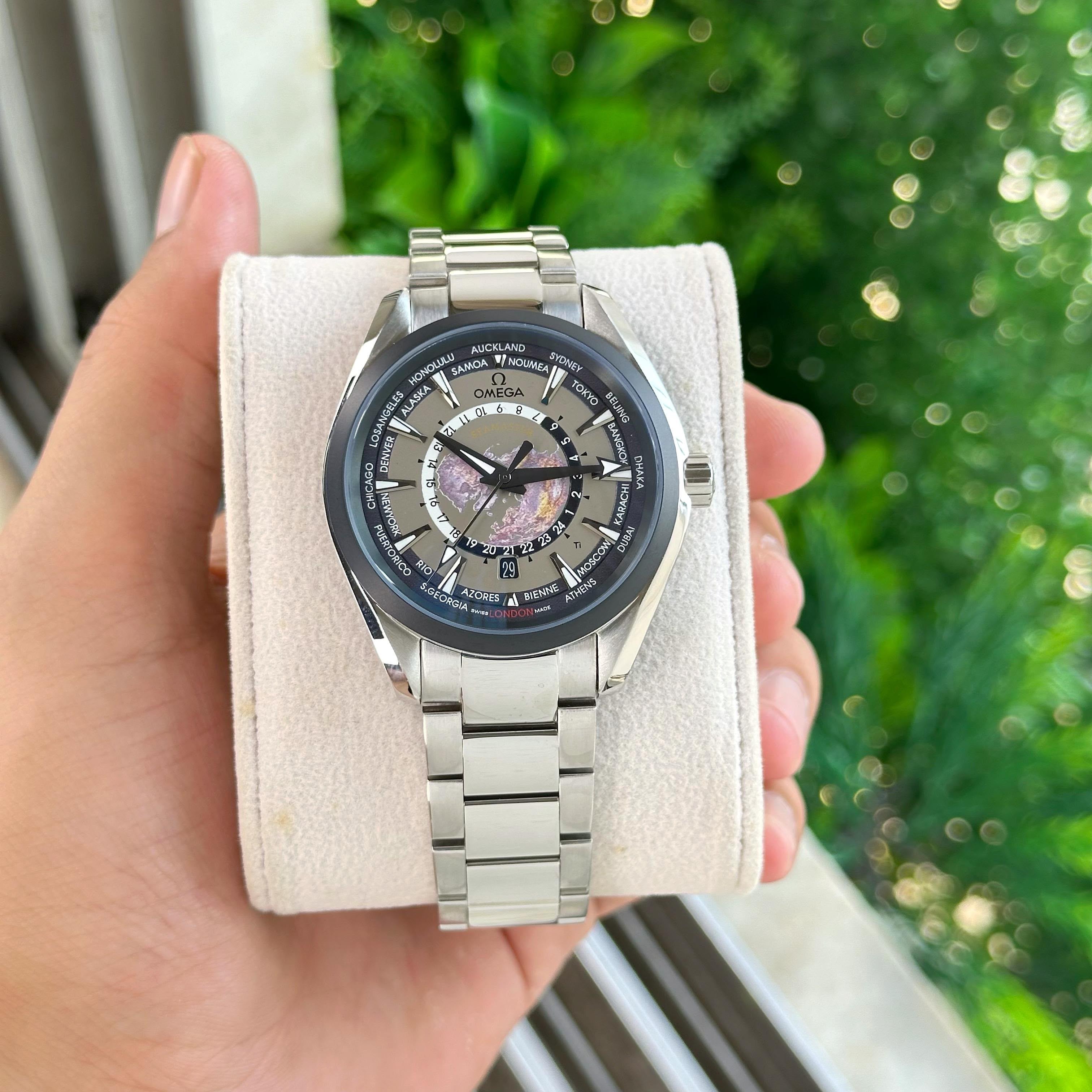 *Product name :* Omega Seamaster globe metal