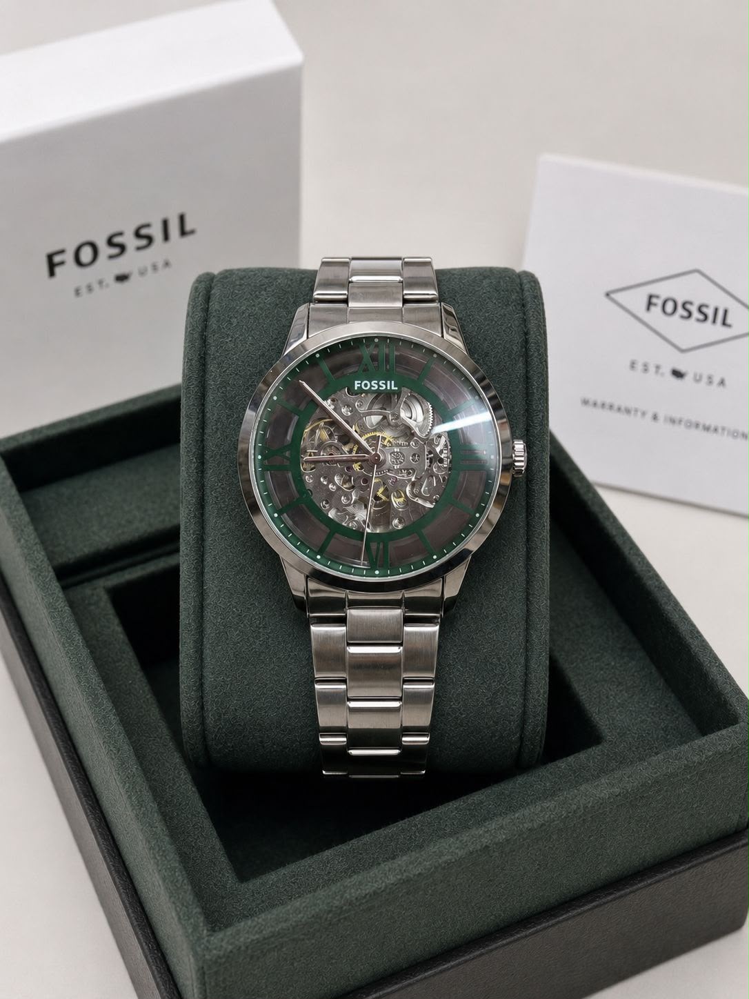 *Product name :* *FOSSIL TOWNSMAN*