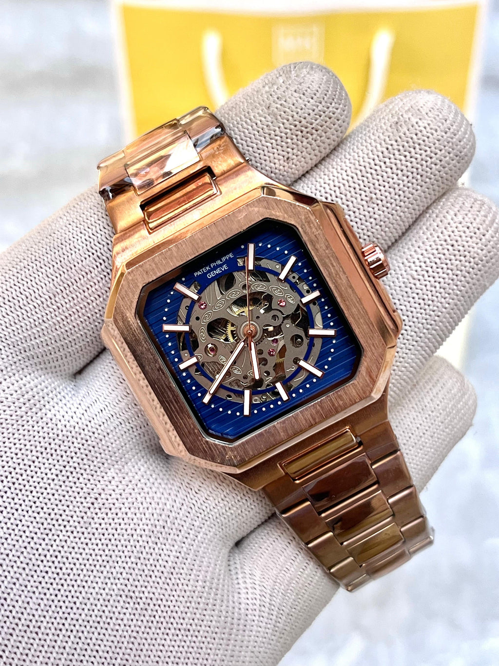 *Product name :* *Patek Philppe Nautilus Automatic*
