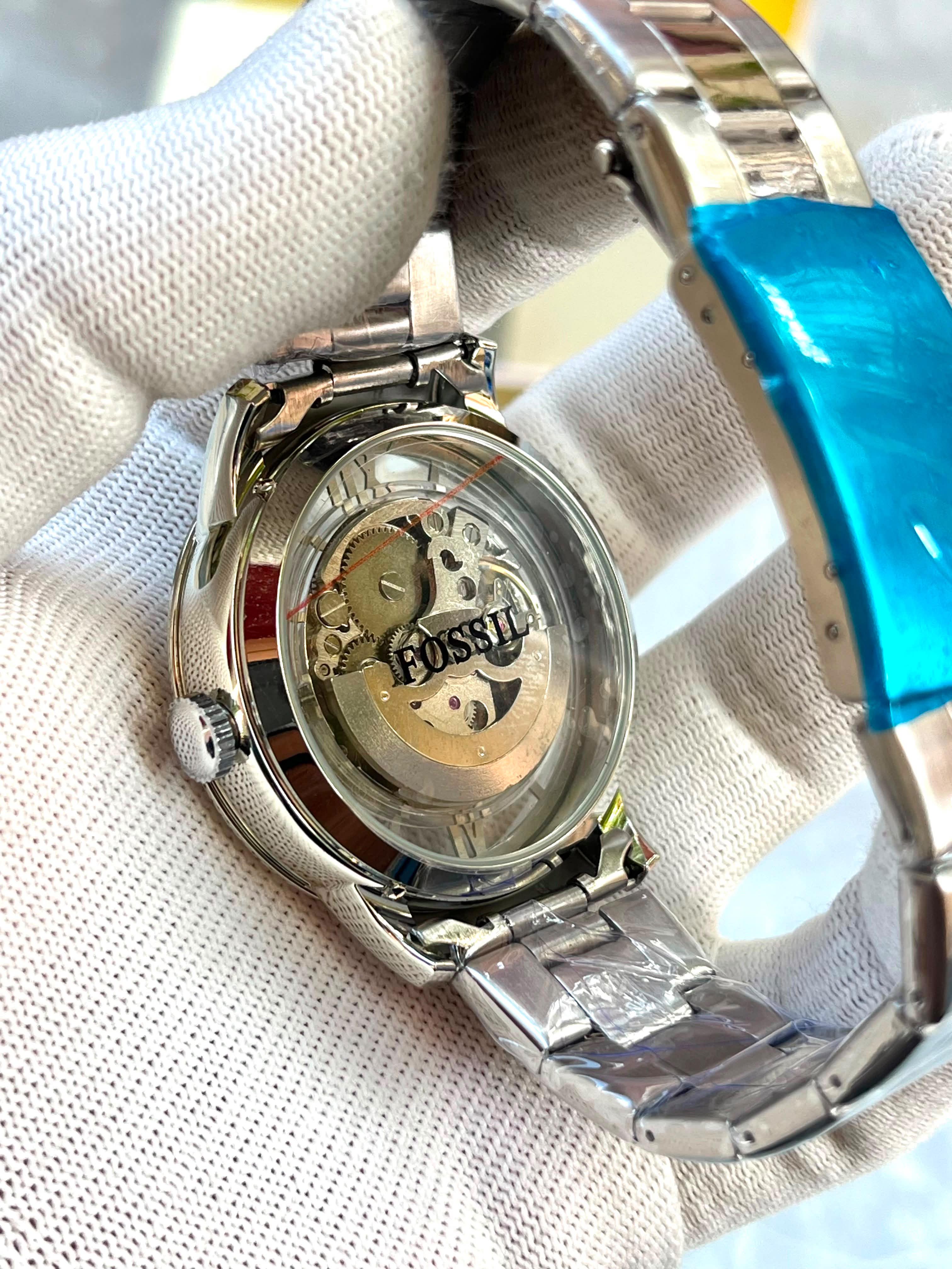 *Product name :* *FOSSIL TOWNSMAN*
