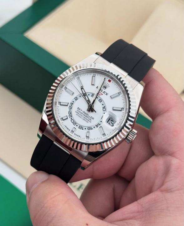 Rolex Oyster perpetual Sky Dweller WC 280