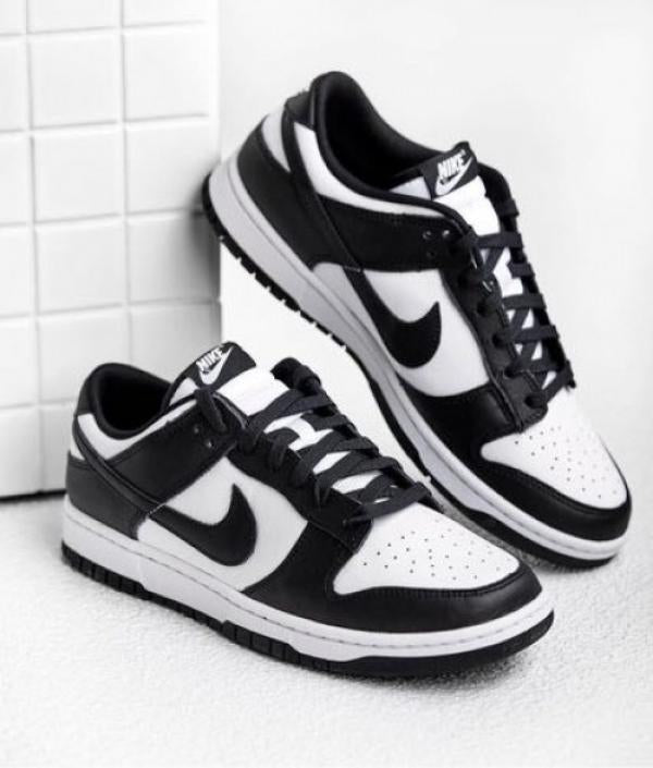 Nikke SB Dunk Low Panda