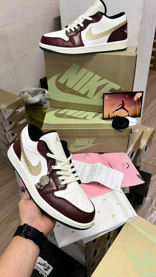 NIKE Air Jordan 1 Low SE Lunar New Year