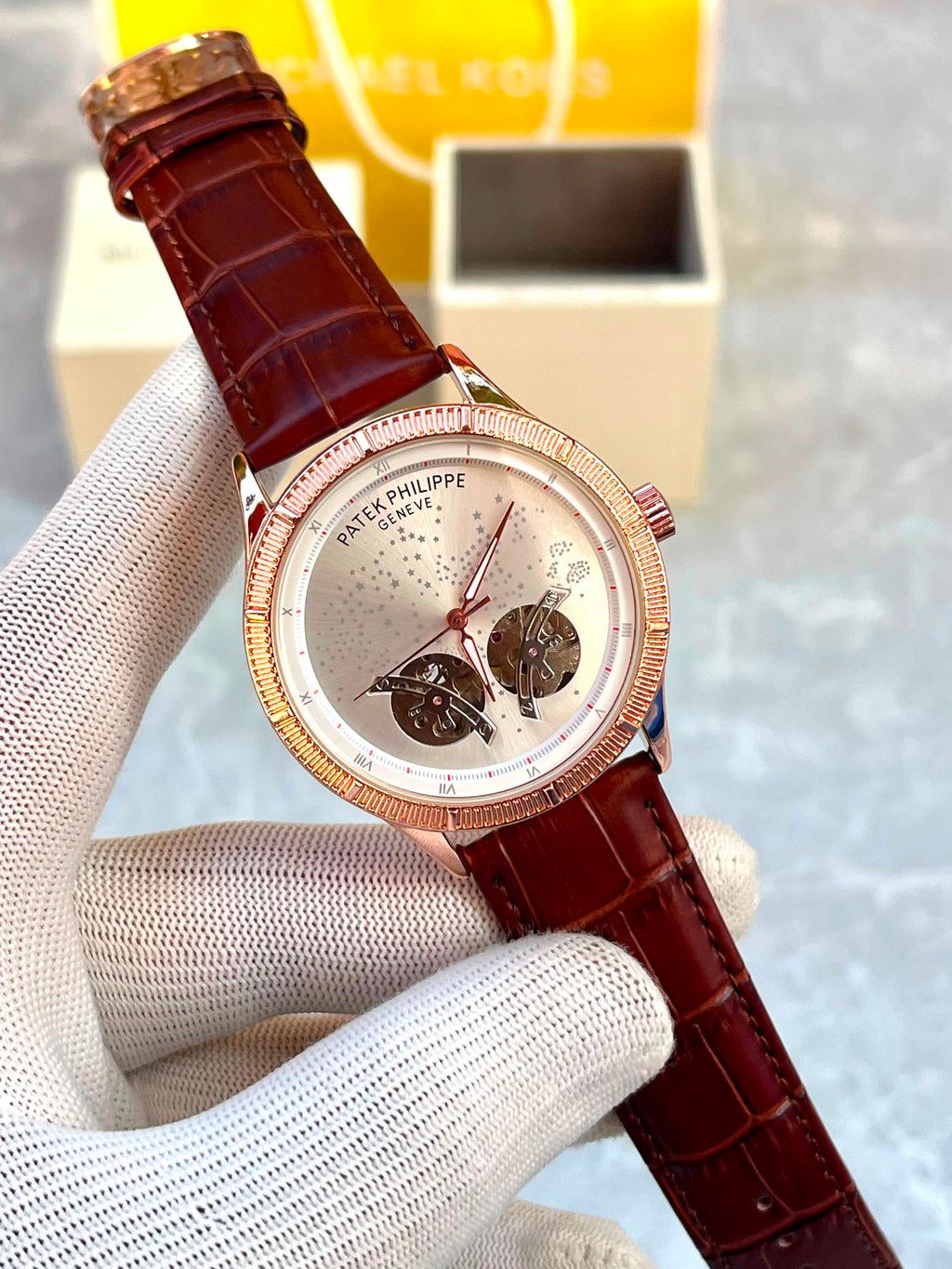 *Product name :* *Patek Philppe Signature*