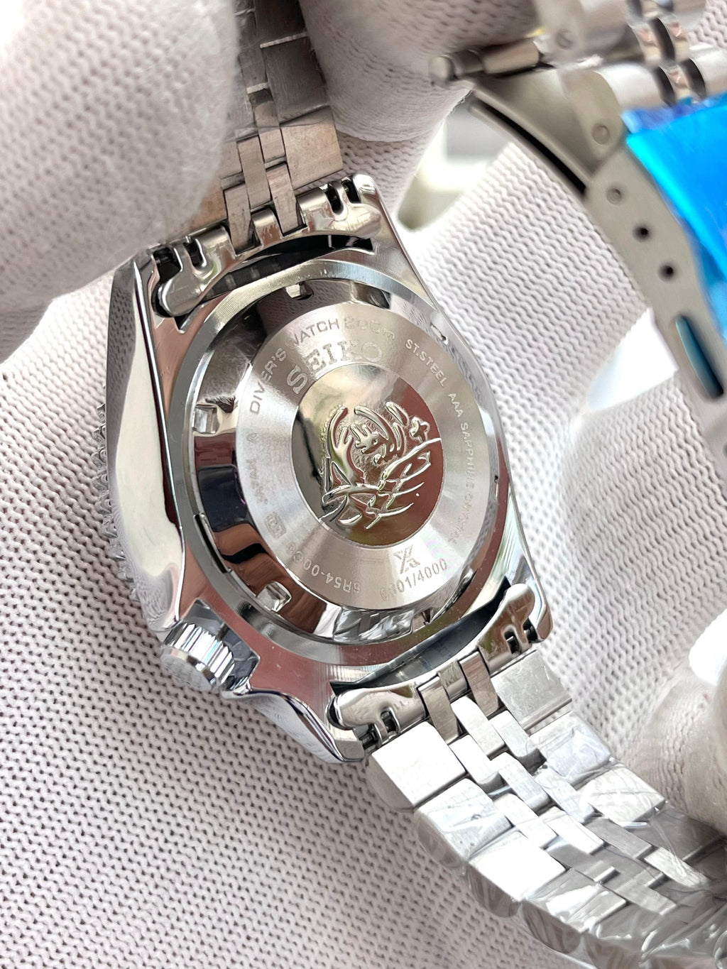 *Product name :* *Seiko Gmt Sports Quartz*