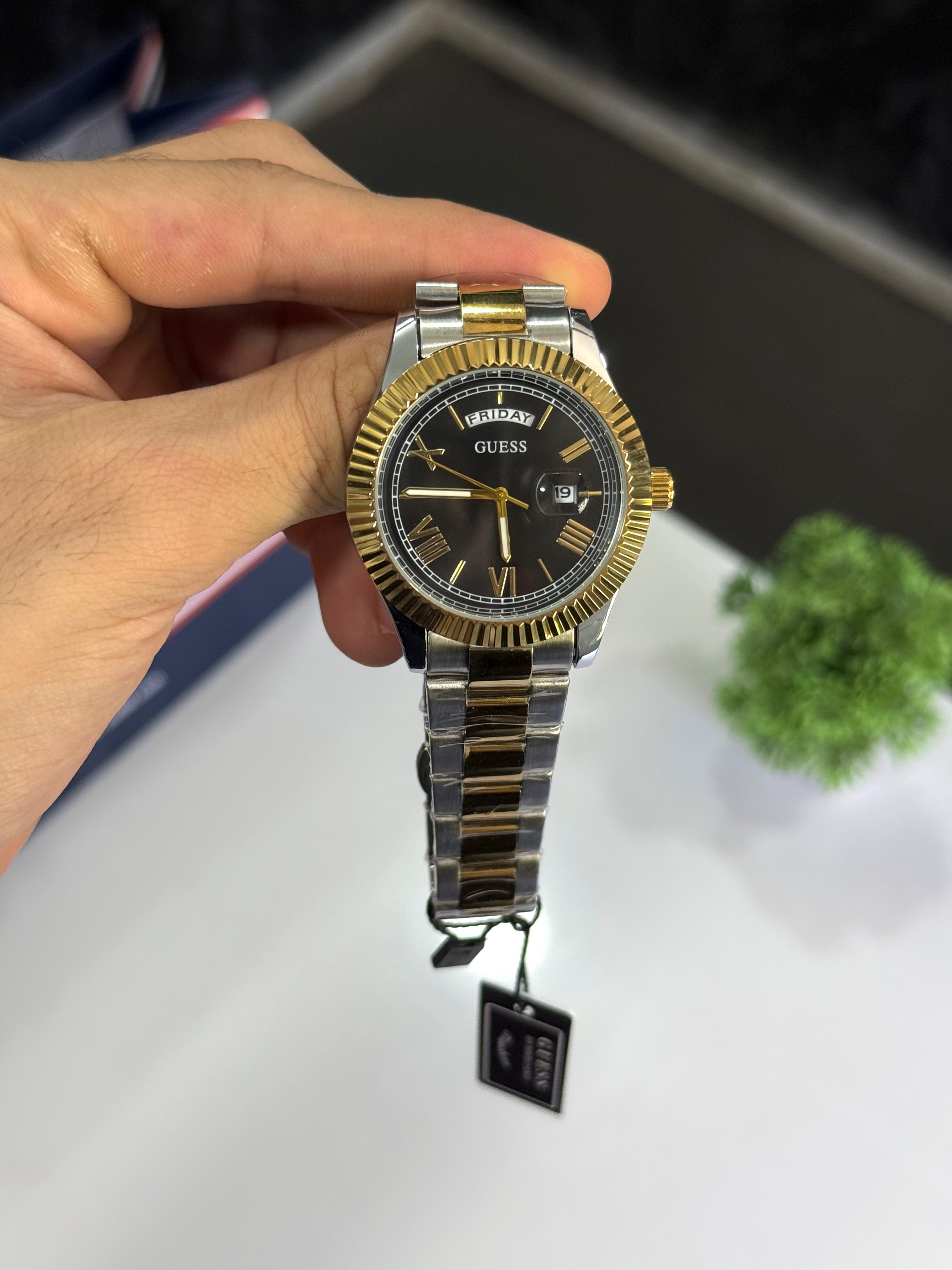 *Guess Day Date Mens Classic New arrivals Most Demanding 🤩💯*