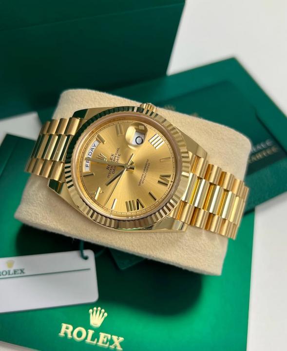 Rolex Oyster Perpetual Day Date 40 Battery Gold-gold