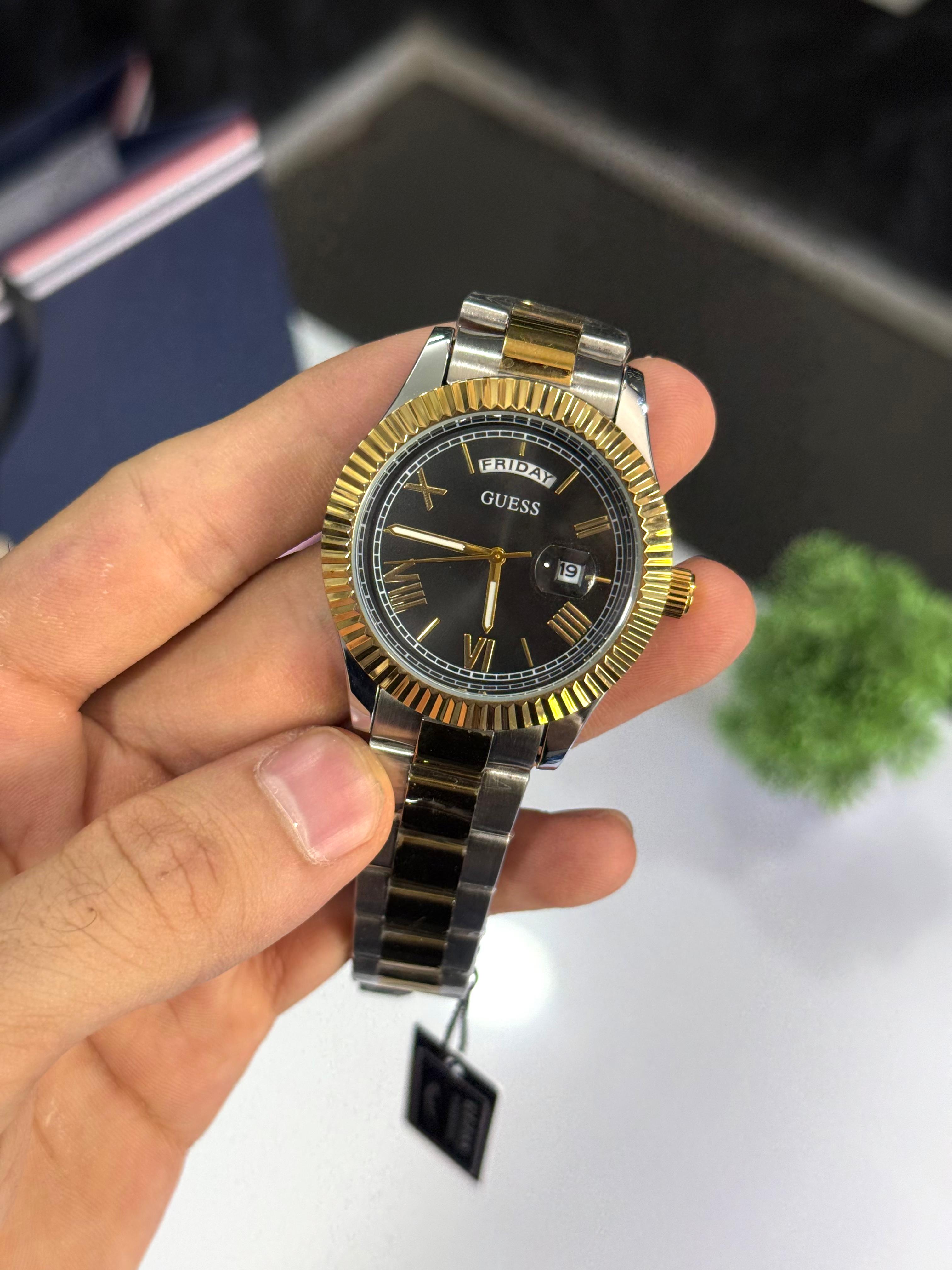 *Guess Day Date Mens Classic New arrivals Most Demanding 🤩💯*